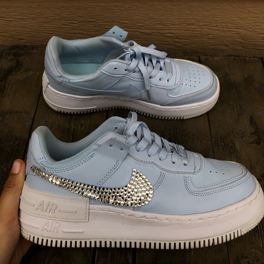 Women’s rhinestones sneakers